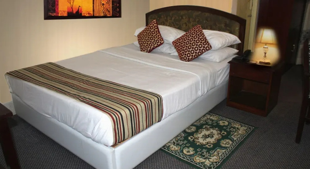 Двухместный номер Deluxe City Homes Hotel