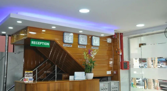 Royal Landmark Hotel