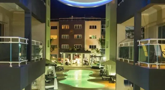 Chic Beachfront Apartment - Private Beach Access, Prenota Appartamento Bávaro Punta Cana