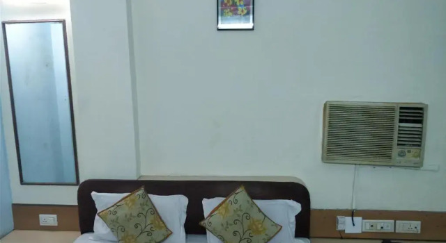 Номер Executive Hotel Damjis