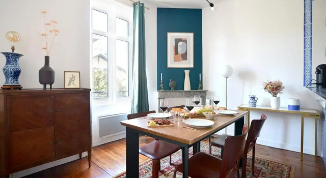 Апартаменты Gambetta Stylish 2 bedrooms apartment - Between Beach & Fresh Market