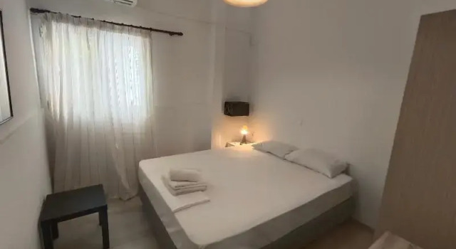Четырёхместный номер Comfort с балконом Albatross Apartments