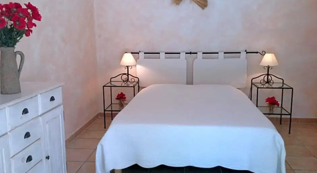 Le Clos des Cigales, Rezervovat Hotel Hotely v Roussillon se snídaní, Snídaně
