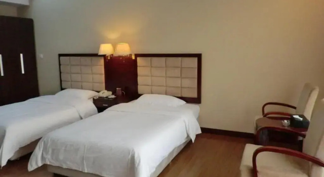 Двухместный номер Standard Yinfeng Hotel Guangzhou North Station Branch, Huacheng Road Subway Station Branch