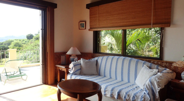 Люкс с красивым видом из окна Mayagusuku Resort
