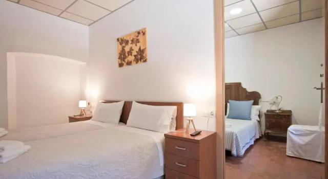 Семейный номер Standard Hostal la Salut de Terrades