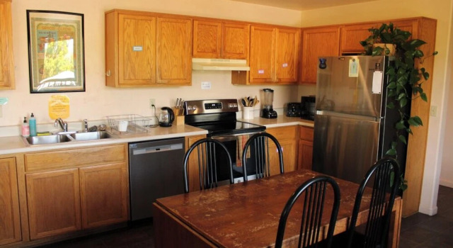 Кровать в общем номере (женский номер) Ashland Commons Hostel