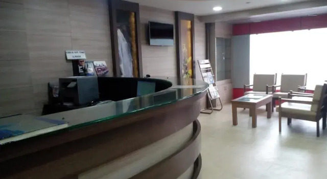 Hotel Preethi Palace