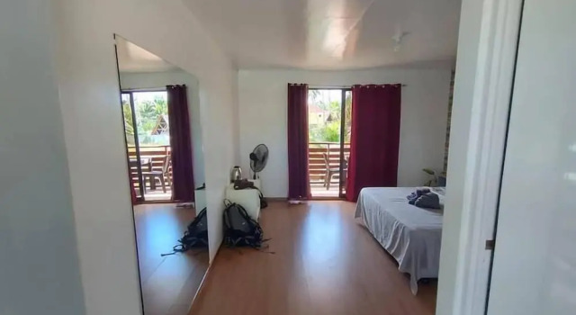 Двухместный номер Standard с балконом и с видом на океан Mystic Divers Guesthouse