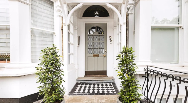 Charming Two-Bedroom Flat in West Hampstead