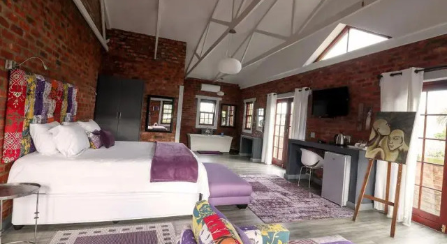 Номер Standard с балконом Port Del Mar Guesthouse
