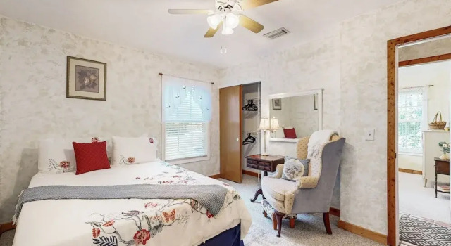 Cozy Cottage Near the Beach With Internet, AC, Washer/dryer, Забронировать Дом для отпуска Виллы Амилия, рядом с Amelia Island Plantation Ocean Links Golf Course, Вилла