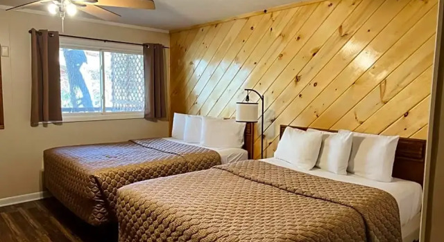 Номер Standard с балконом Stony Creek Motel