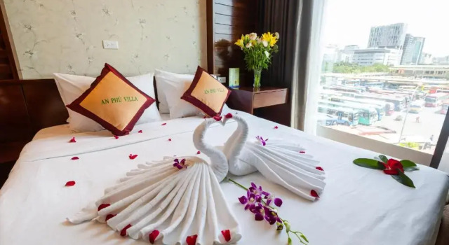 Номер Deluxe An Phú Hà Nội Hotel & Spa - Mỹ Đình