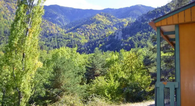 Шале с видом на горы Camping le PTit Bonheur