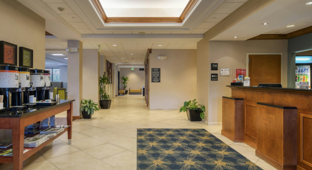 Hampton Inn Wilmington University Area, Забронировать Отель Отели Уилмингтон с парковкой, Парковка