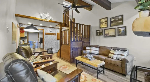 The Retreat 6 2 Bedroom Condo by RedAwning, Rezerwuj Hotel Hotele w Vail Ski z basenem, Basen