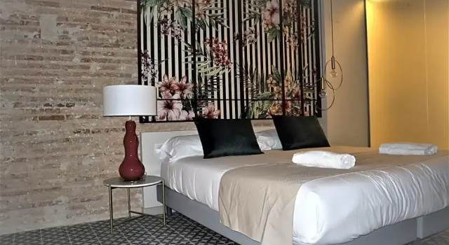 Номер Comfort YOU & CO. Quart Boutique