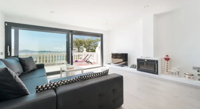 On The Beach Voramar by Sealand Villas, Book Hotel Port de Pollenсa 