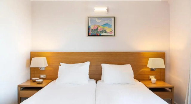 Люкс Superior с балконом Porto Platanias Village Resort