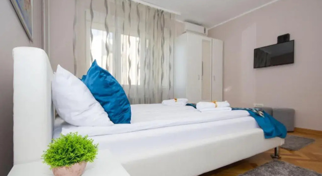 Апартаменты Deluxe Belgrade CITY CENTER Apartments PARKING 12e - 7 min by walk TERAZIJE