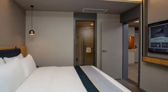 Люкс Homeinn Selected Hotel (Huailai County Government)
