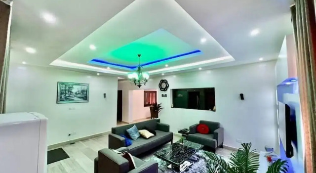 Номер Executive 908 Apartments