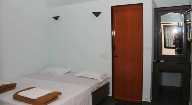Vagator House, Vagator, Prenota Hotel Vagator 