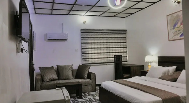 Люкс Deluxe Jolie Suites