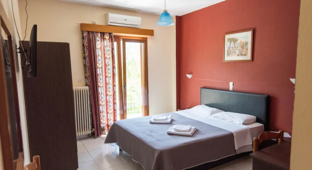 Standardowy dwuosobowy pokój i balkonem Pension Sakis