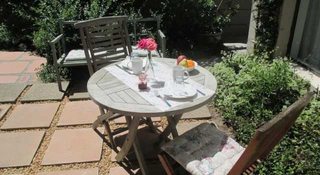Двухместный номер Standard с видом на сад At Rosies KiteHouse Backpacker-Hostel-direct bookings only