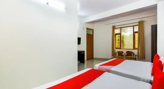 Oyo 46069 Asha Residency