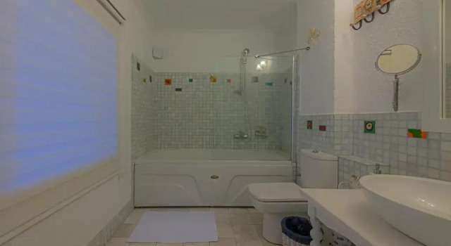 Luksusowy dwuosobowy pokój z widokiem na morze Aeneas Hotel
