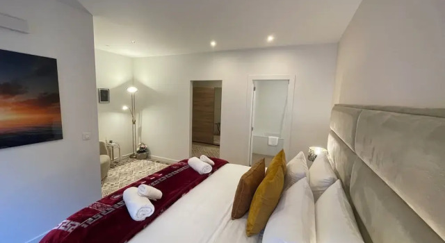 Апартаменты Grand OneLuxStay near Antwerp Central