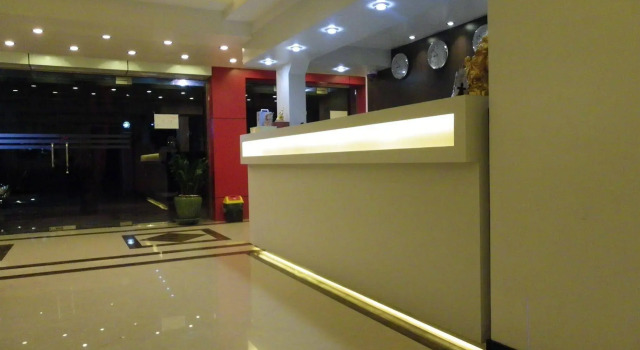High Five Hotel