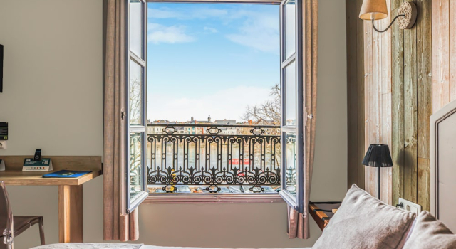 Двухместный номер Standard с видом на реку Logis Hôtel Restaurant Cristal