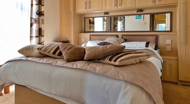 Holiday Home by UK Coast With Sea Views, Boek Hotel Hotels in Merseyside met zwembad, Zwembad