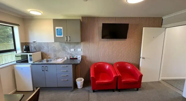 Двухместная студия Comfort Academy Lodge Motel