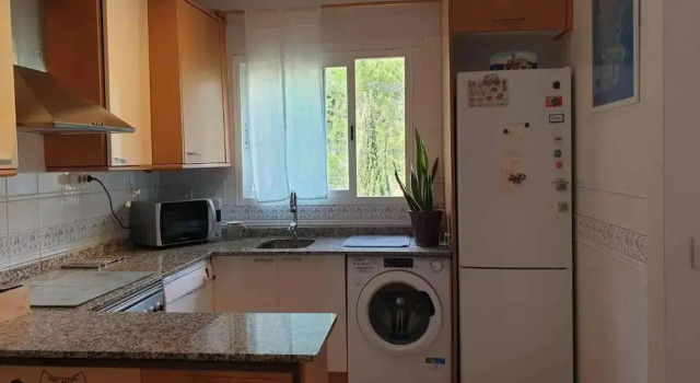 Altea 1-bed Apartment With Terrace, Sea View, Pool, Забронировать Апартаменты/квартира Отели Альтеа с парковкой, рядом с Русская православная церковь Св. Архангела Михаила в Альтее, Парковка