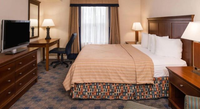 Charwood Suites, Réserver Hôtel Hôtels à Indiana avec piscine, Piscine