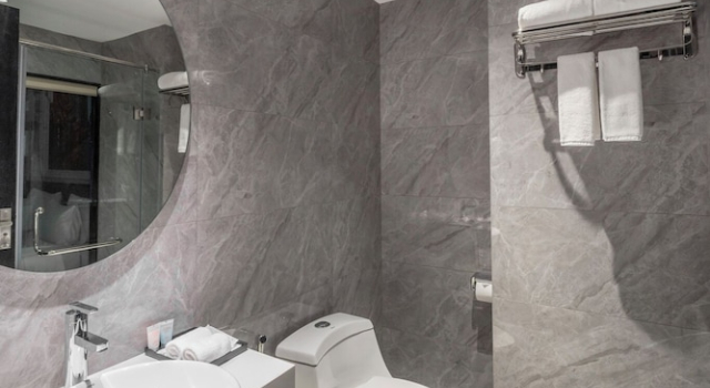 Номер Executive Luxe Paradise Premium Hotel Pham Hong Thai