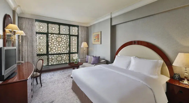 Двухместный номер Partial Haram view Madinah Hilton Hotel