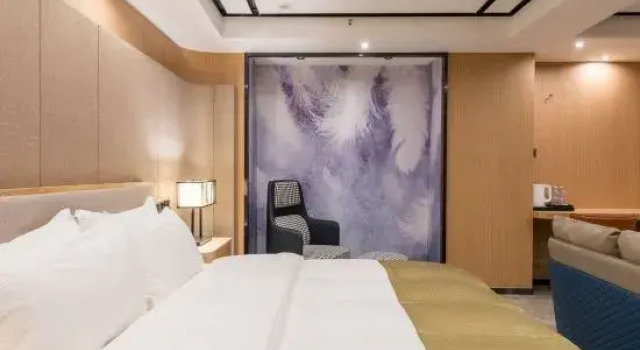 Двухместный люкс Chengdu Peijun Lai Hotel (Wuhou Avenue Subway Station Store)