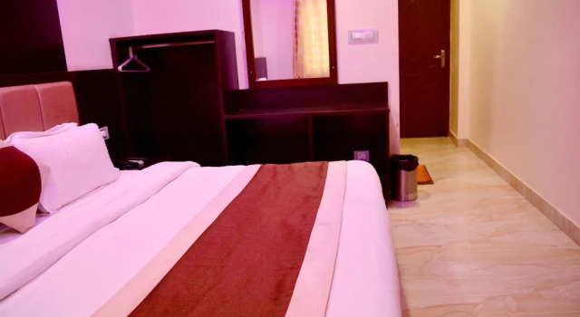Hotel Kishna Palace, Rezervovat Hotel Mussoorie Uttarakhand