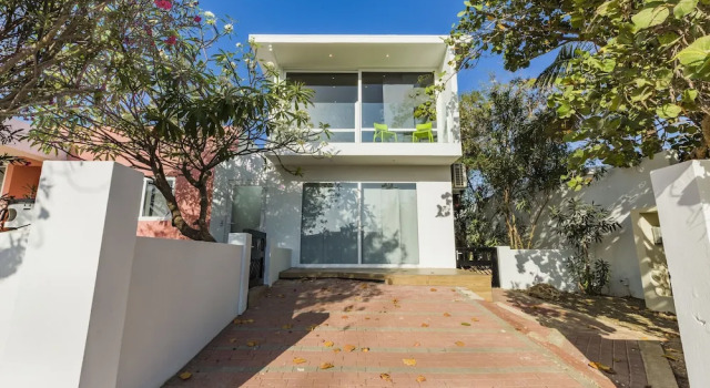 Апартаменты Boca Catalina Modern Villa