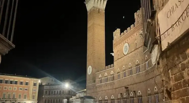 Blossoms of Siena, Забронировать Гостевой дом Отели Сиены с завтраком, рядом с Национальный музей этрусской археологии, Завтраки