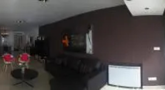 River 201 On The Beach Apartment, Boek Appartement Germasogeia 