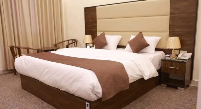 Petra Brothers Hotel