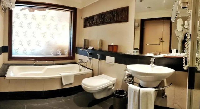 Номер Deluxe с видом на залив The Zuri Kumarakom Kerala Resort & Spa