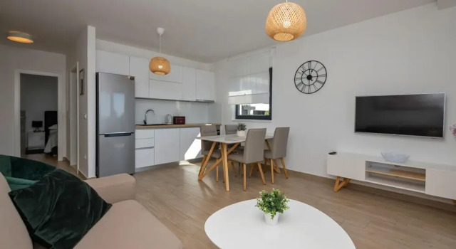 Nice Apartment in Baska Voda With 1 Bedrooms, Heated Swimming Pool and Swimming Pool